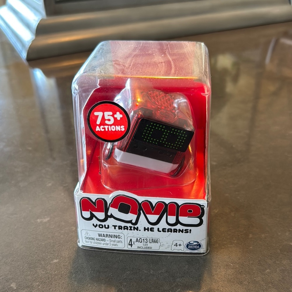 Novie Interactive Robot Toy